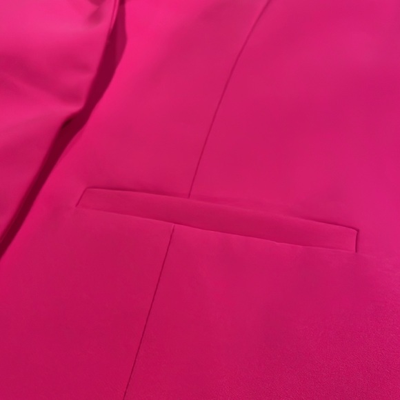 Torrid Hot Pink Oversized Blazer Size 1 - Picture 4 of 7